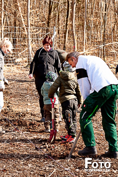 2022.03.19_1250 Baum-Pfanzaktion in Oberbrechen (73 von 157)