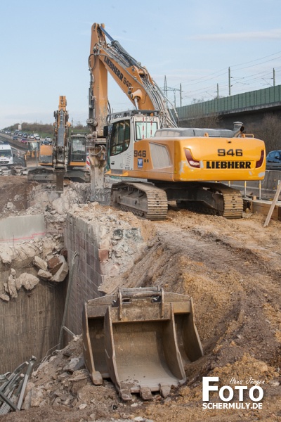 2015.04.11_Autobahnbrücke Niederbrechen wird abgerissen_011